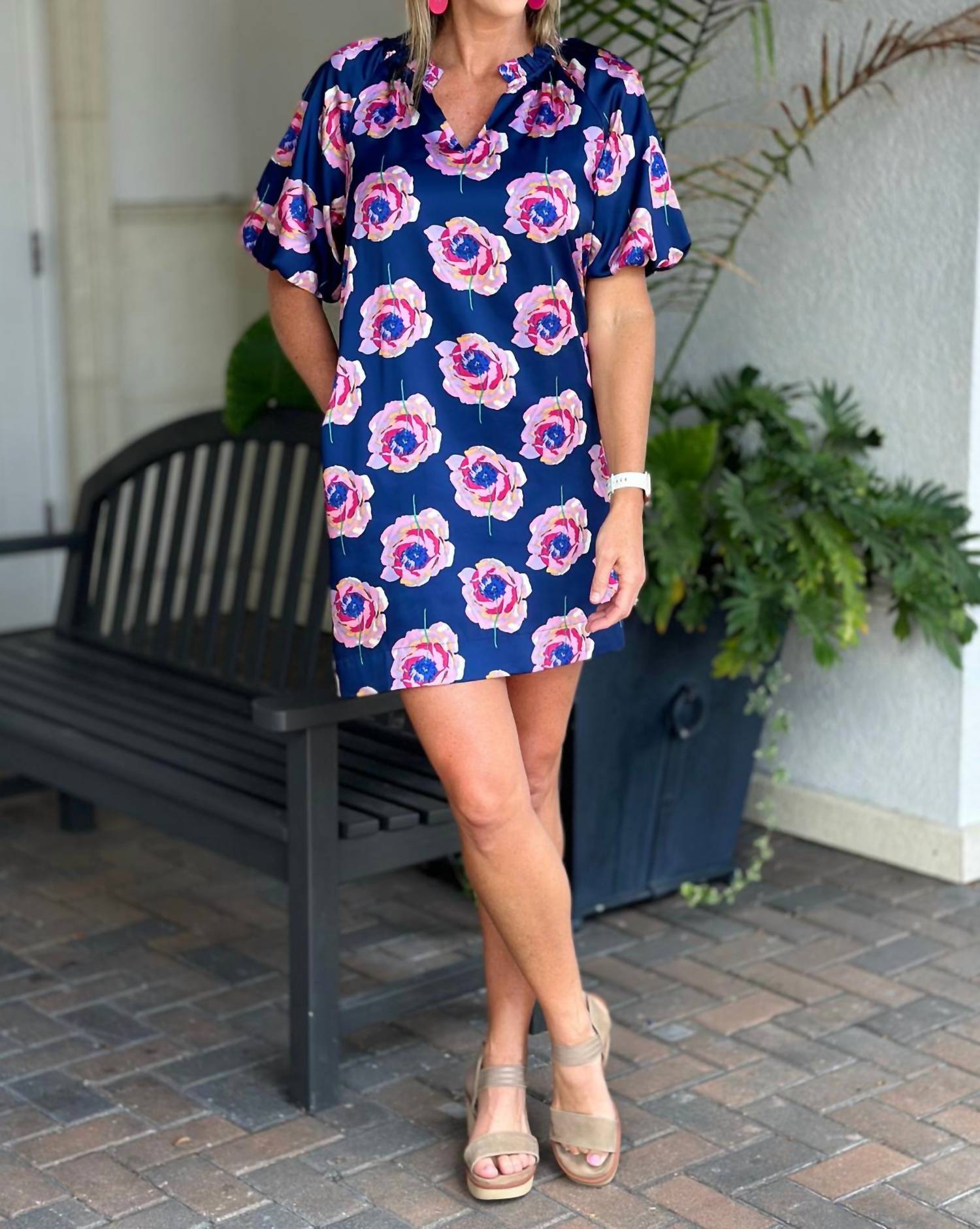 Jade - Split Neck Puff Sleeve Dress