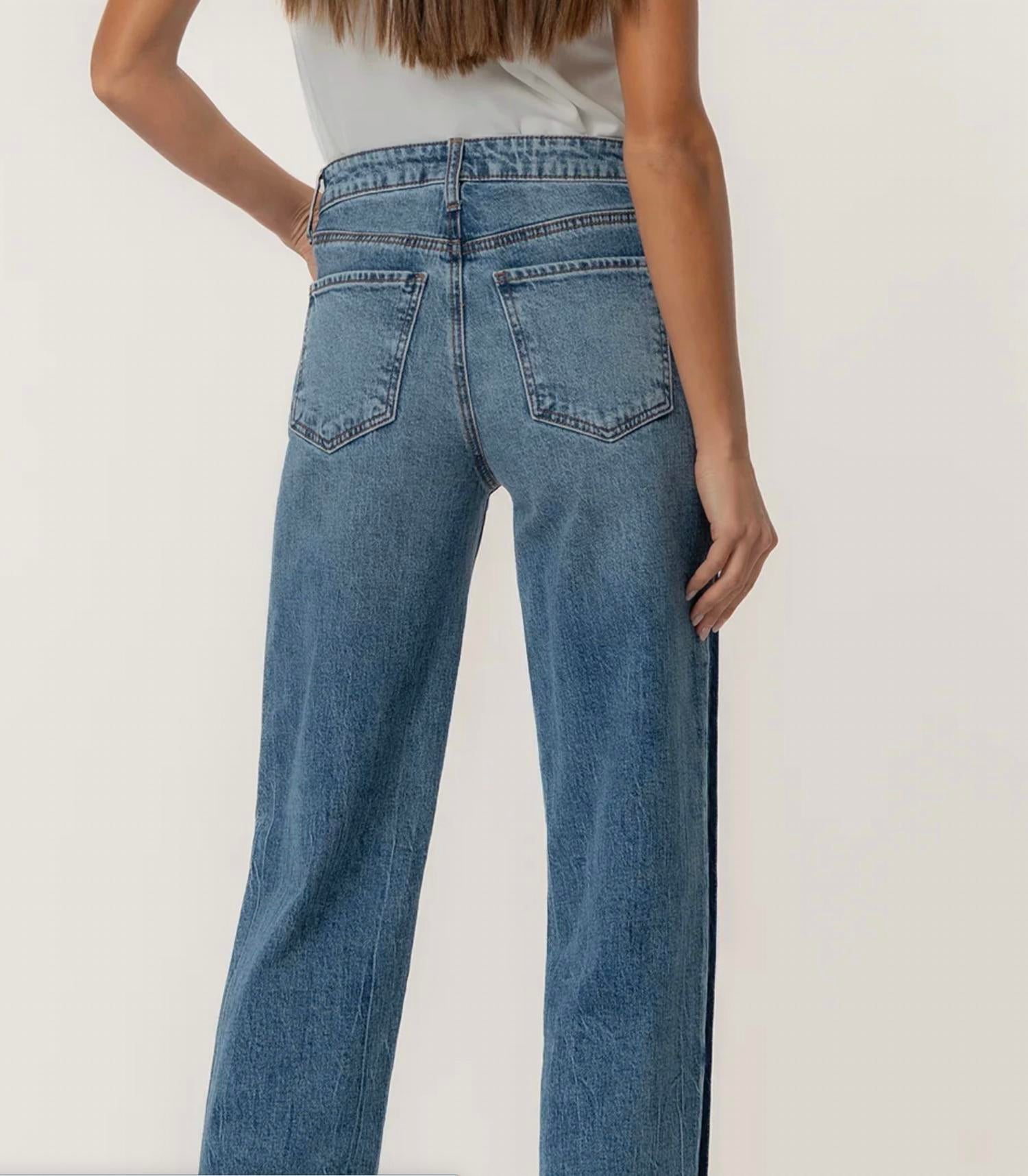 KUT FROM THE KLOTH Sienna Straight Leg Jeans in brilliantly - women's jeans - detail view