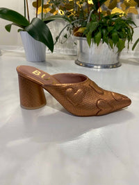Butrich - Women's Rosalie Mule