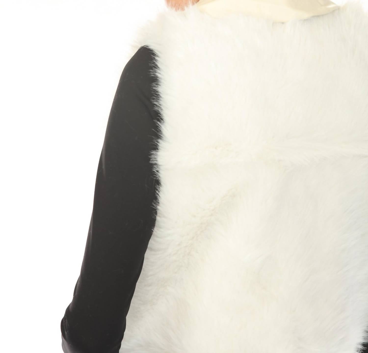 Metric Knits - Faux Fur Zip Up Vest