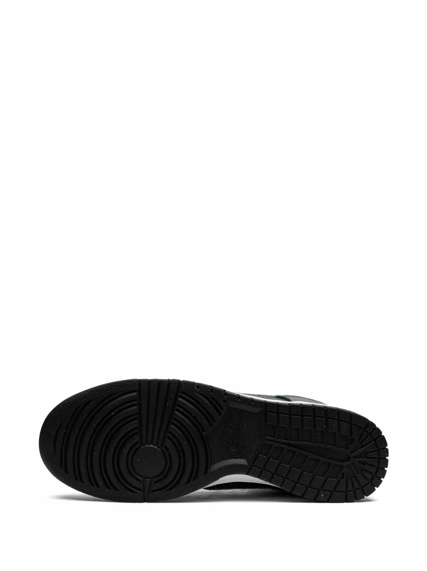 Nike - Men's Dunk Low Sneakers