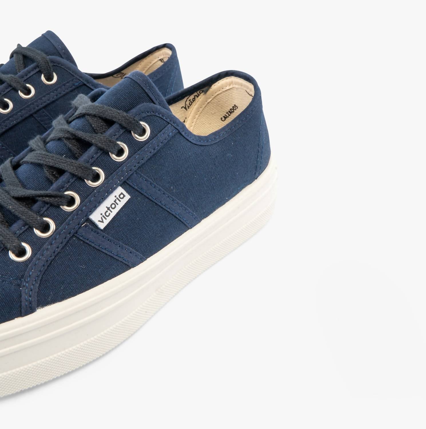 Victoria - Women's Barcelona Platform Sneaker