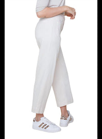 Renuar Harbor Wide-leg Crop Pants in bleached - women's pants - detail view