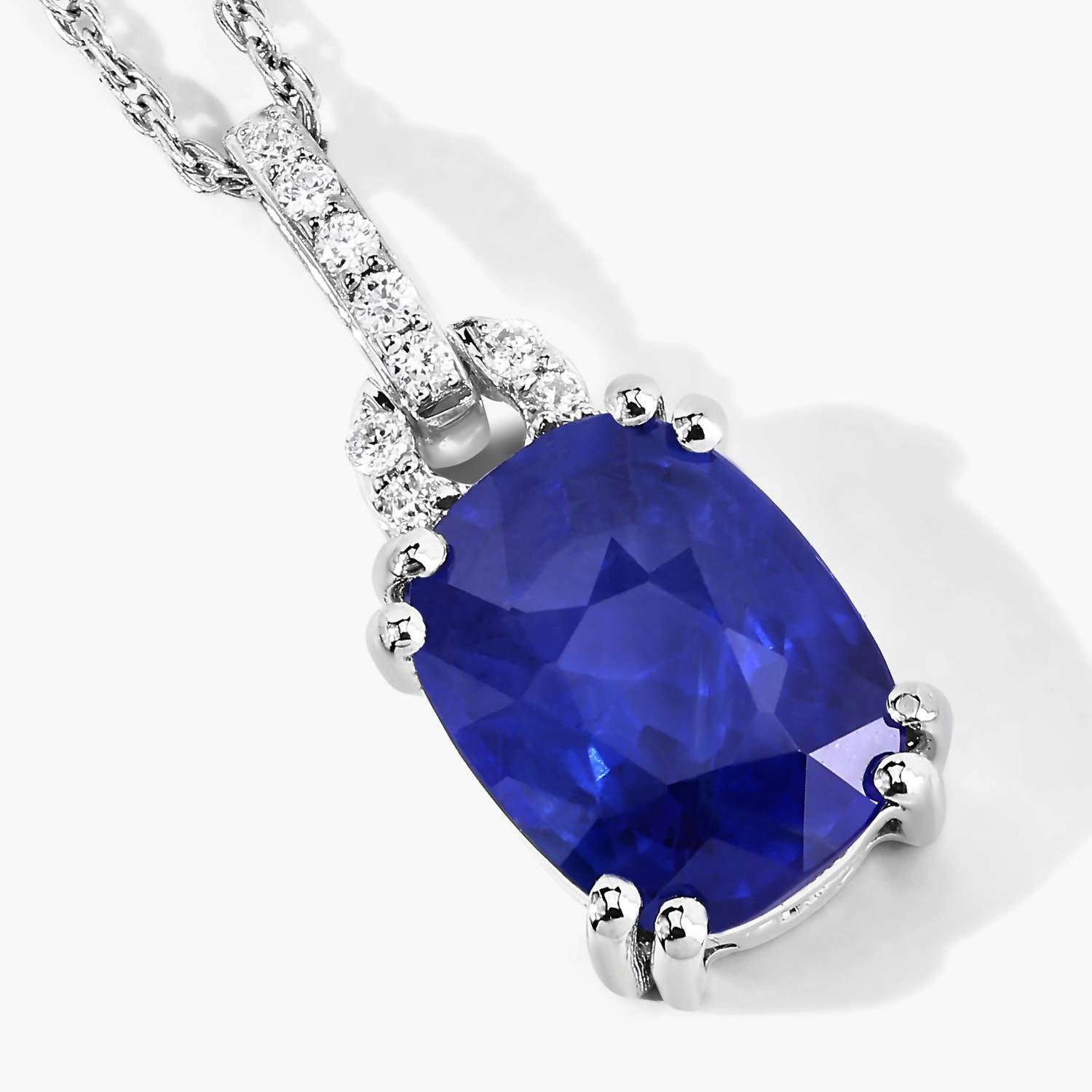 Diana M Jewels Women's Cushion Natural Sapphire Pendant Necklace (2.05 Ct) - Classic Plus in 18k white gold - women's jewelry - detail view