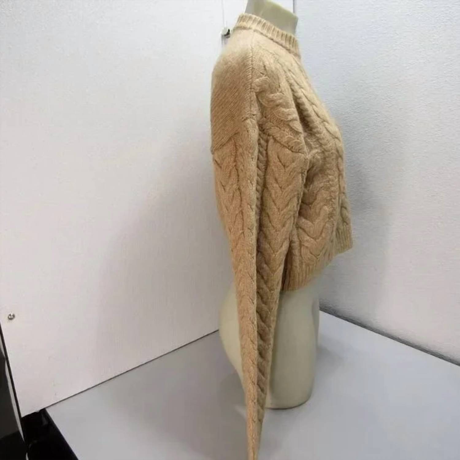Dh New York - Women's Eloise Crew Neck Cable Sweater