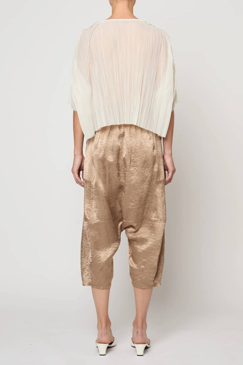 Atelier Delphine - Flared Random Pleats Tee