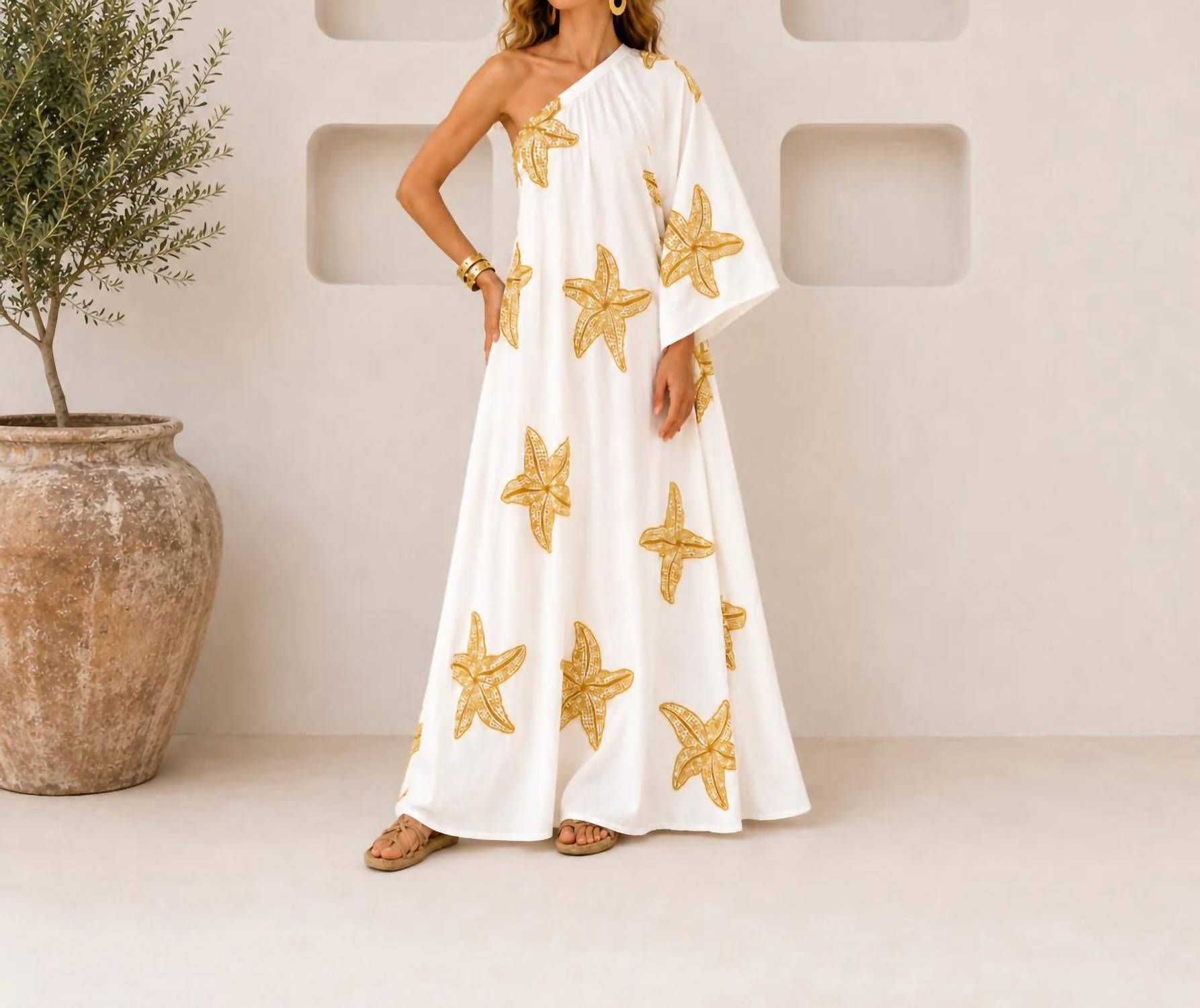 Mystery Resort - Starfish One-shoulder Caftan Maxi Dress