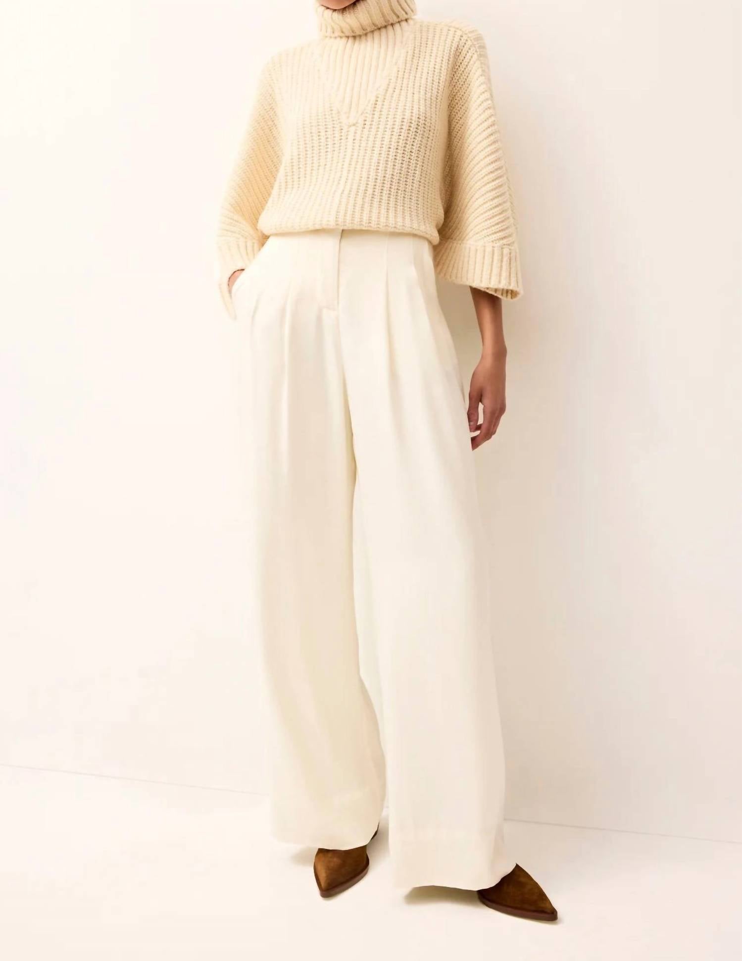 Marie Oliver - Annika Popover Sweater