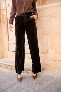 Attentif - Straight Cut Velvet Pants
