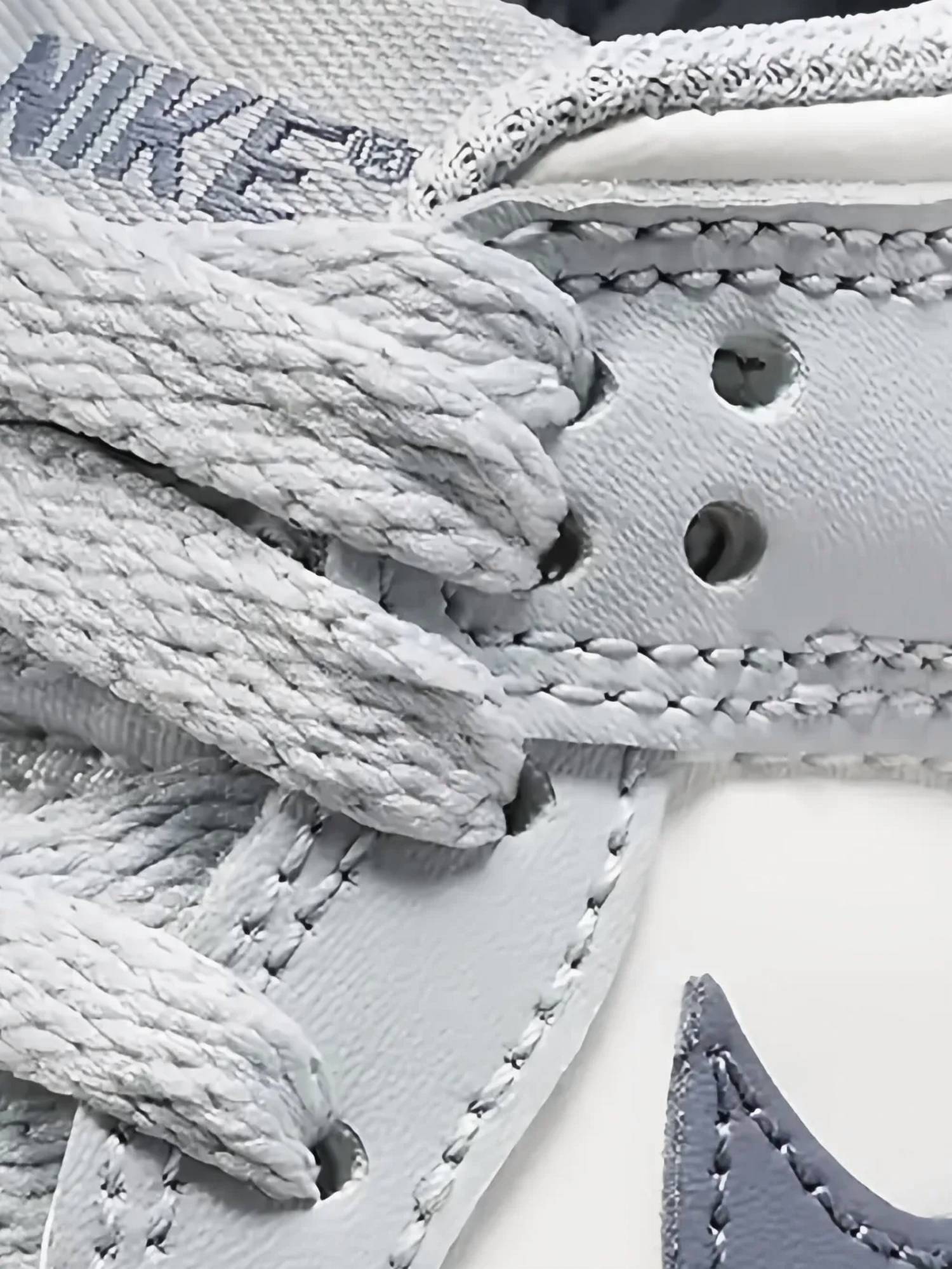 Nike - Kid's Dunk Low Sneakers