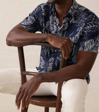 Faherty Short-sleeve Breeze Shirt in navy perro tropical - men's shirt - detail view