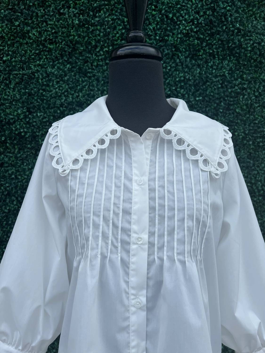 Joy Joy - Women's Pin Tuck Collar Blouse