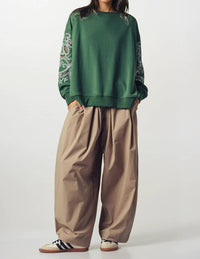 Urban Daizy - Boho Romantic Lace Embroidered Sweatshirt