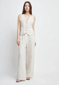 Self Contrast - Alena V Neck Vest