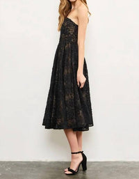 Mustard Seed - Strapless Overlay Lace Midi Dress