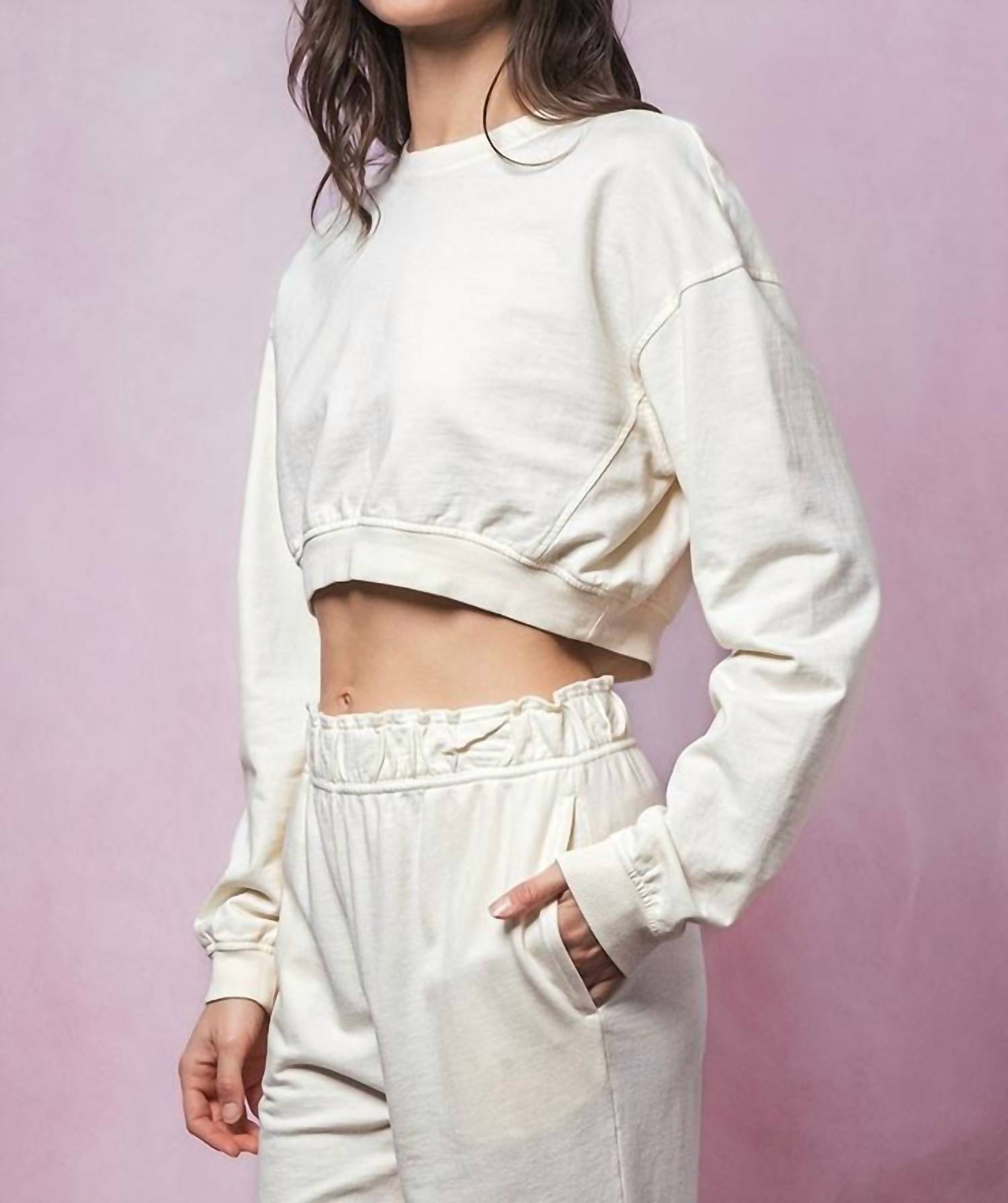 Urban Daizy - Mineral Wash Mock Neck Crop Sweatshirt