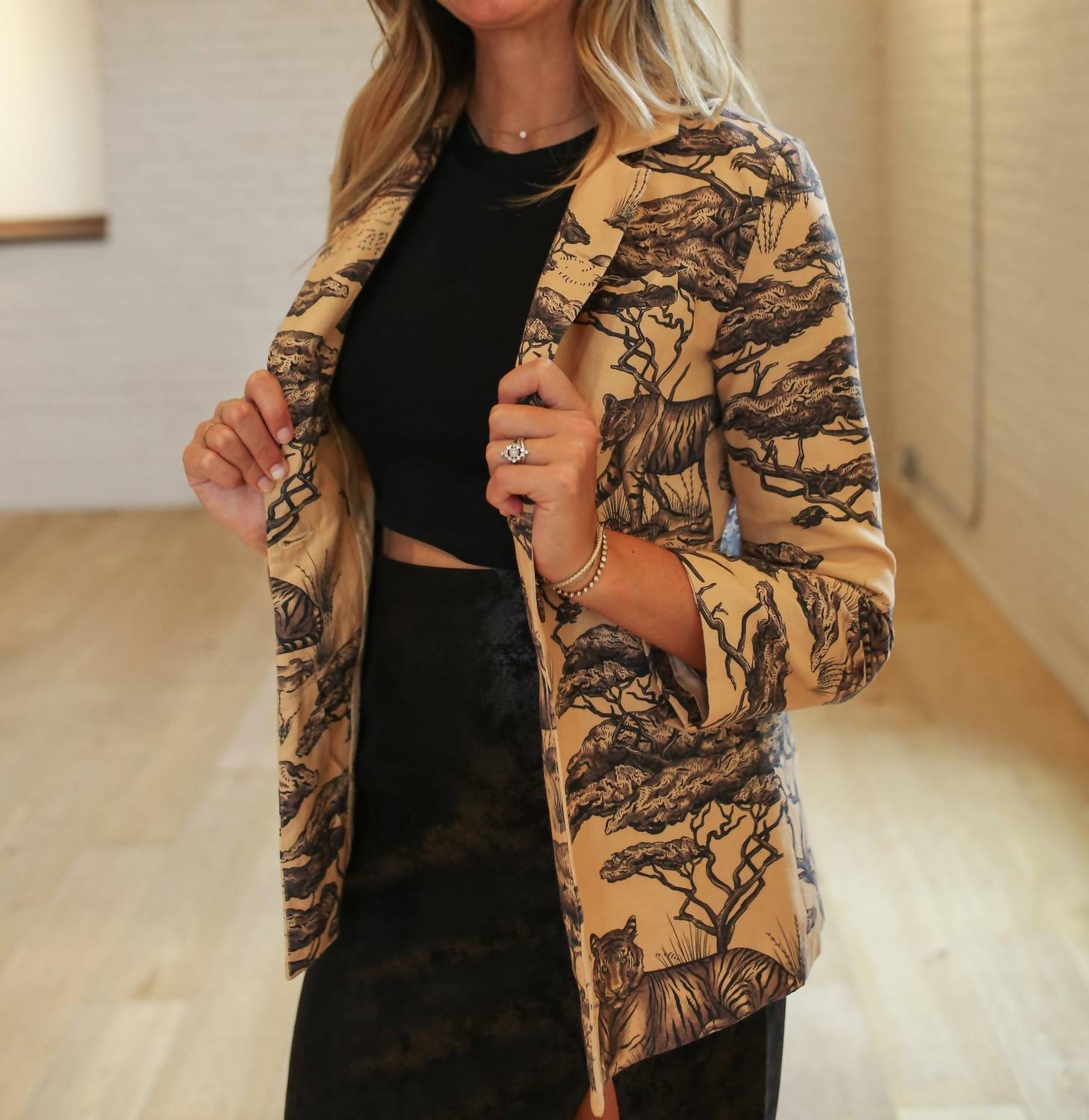 Las Surenas - Safari Blazer