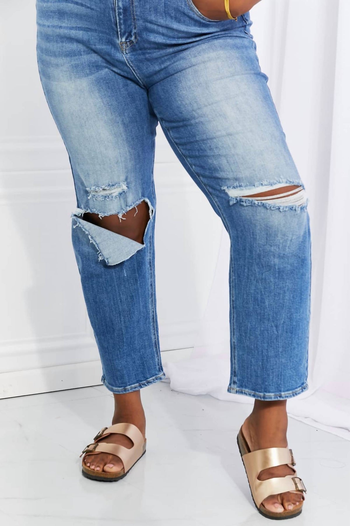 Risen - Emily High Rise Relaxed Jeans