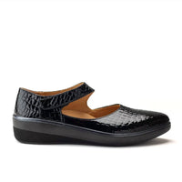 Soleni Shoes - Women's Marie Flat Shoes