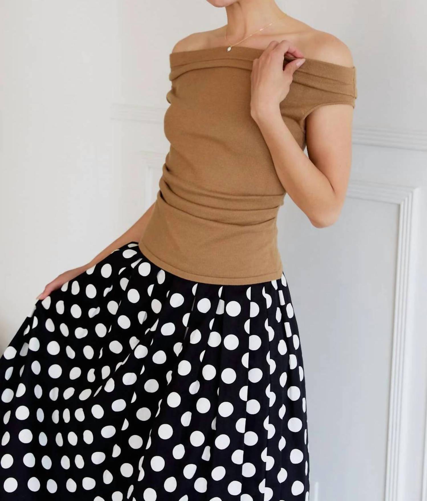 Sunday Edition - Emberly Pleated Top