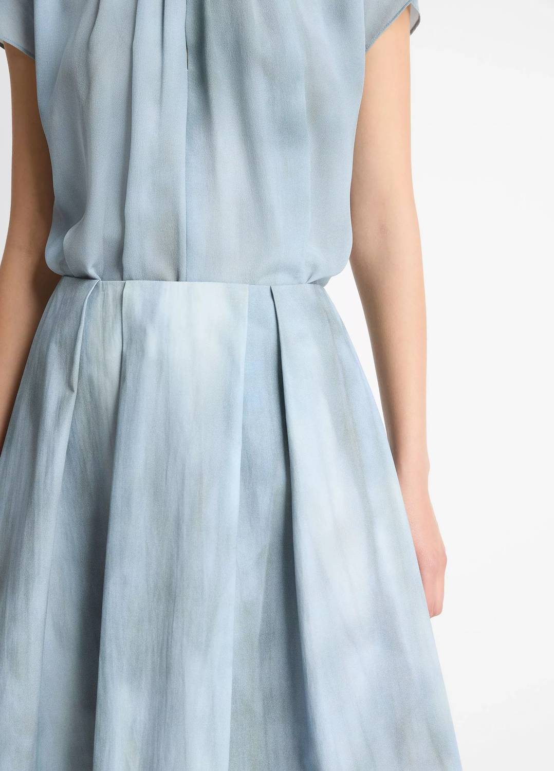 Vince - Washed Ombré Cotton Pleated Knee Skirt