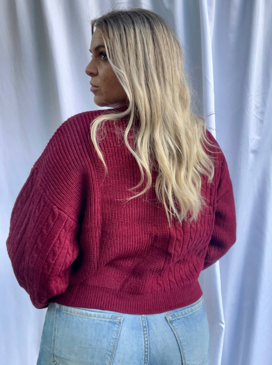 Le Lis - Burning Red Sweater