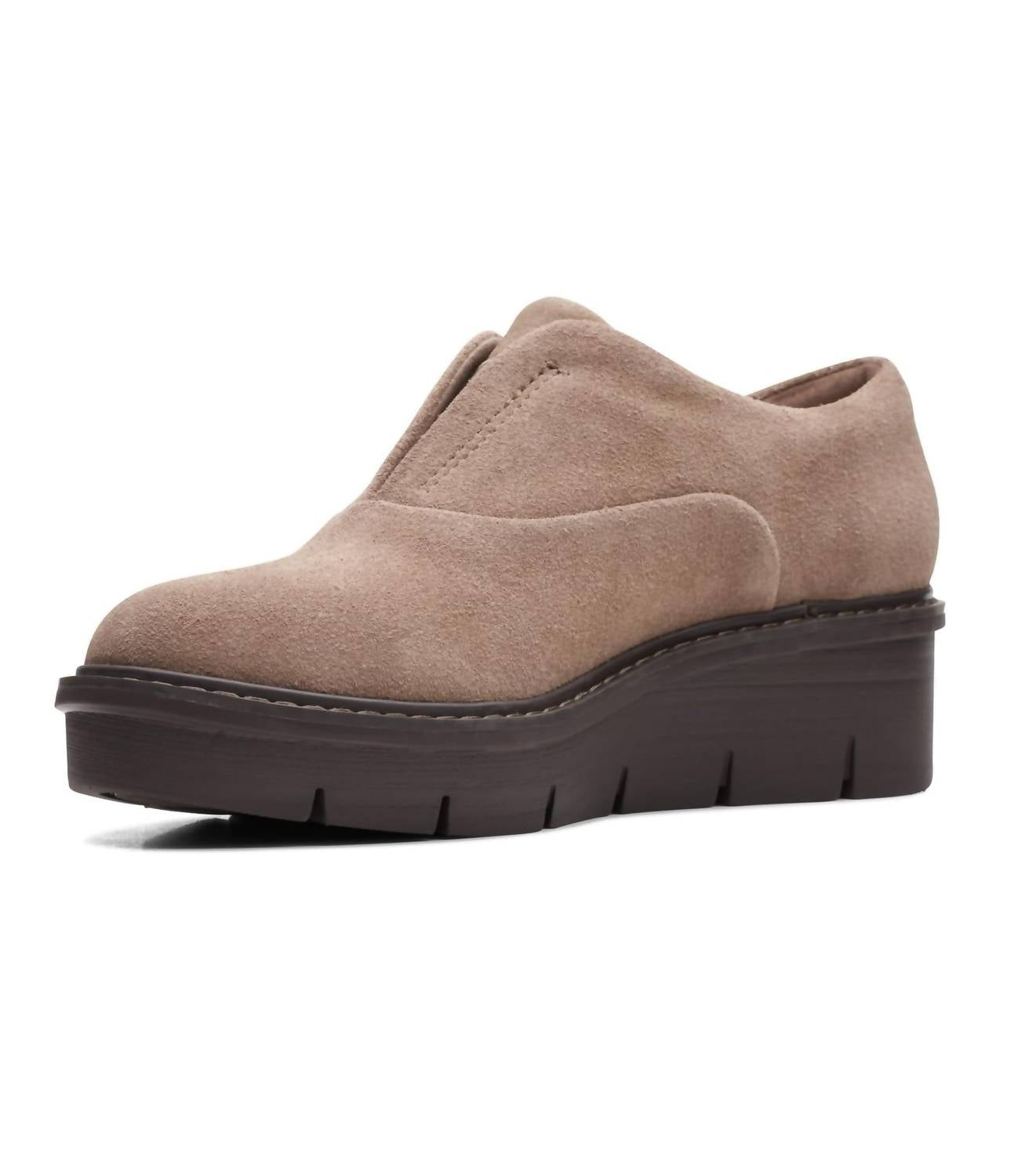 Clarks - Women's Airabell Sky Loafer