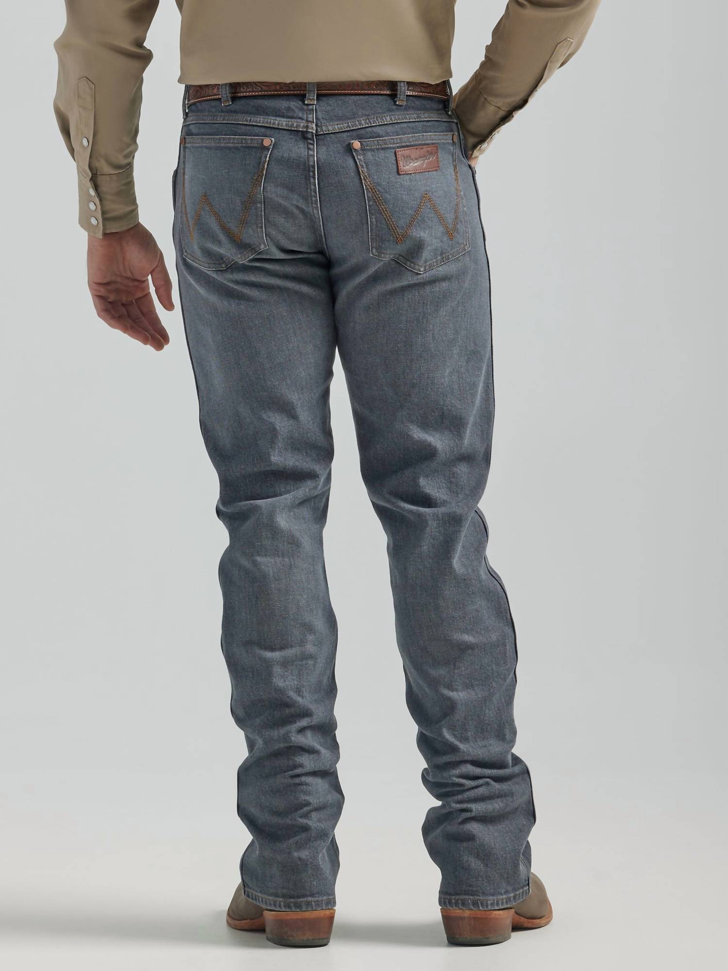 Wrangler - Retro Clopton Slim Fit Boot Cut Jeans