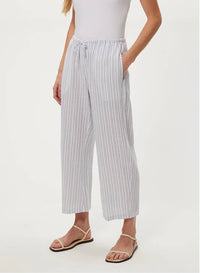 Michael Stars - Maris Pull On Ankle Pant