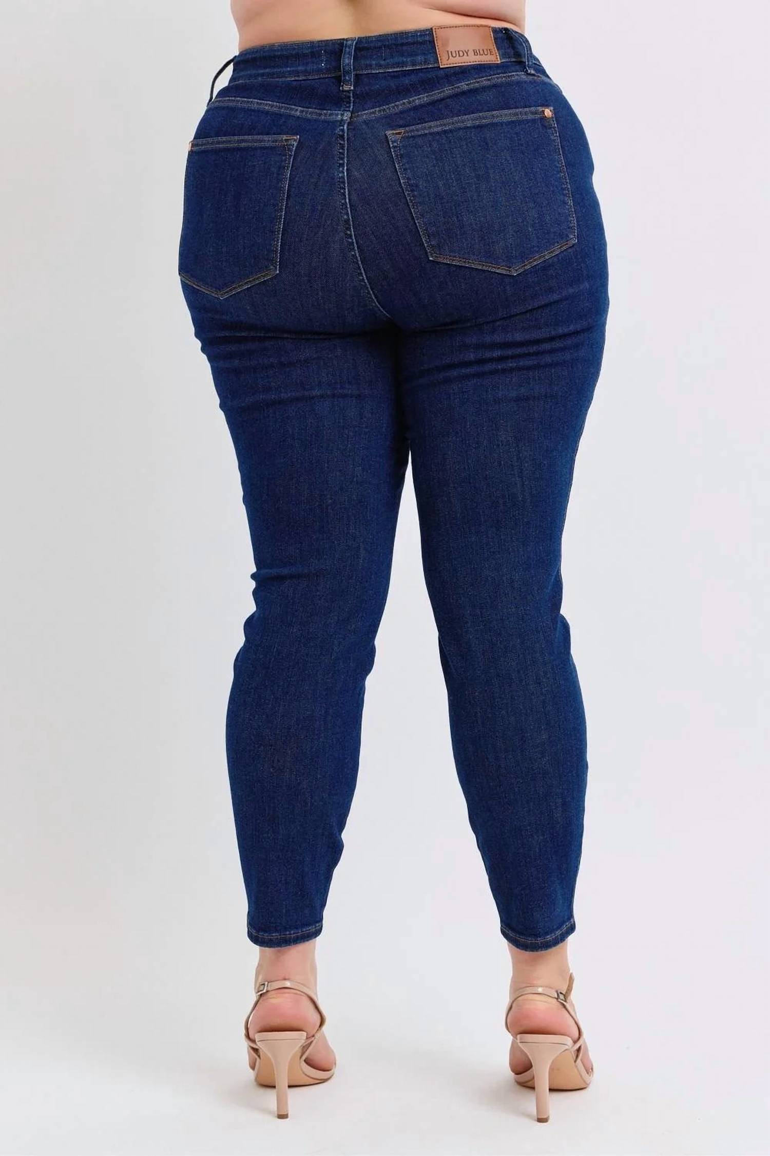 Judy Blue - Mid Rise Tummy Control Classic Skinny Jeans - Plus