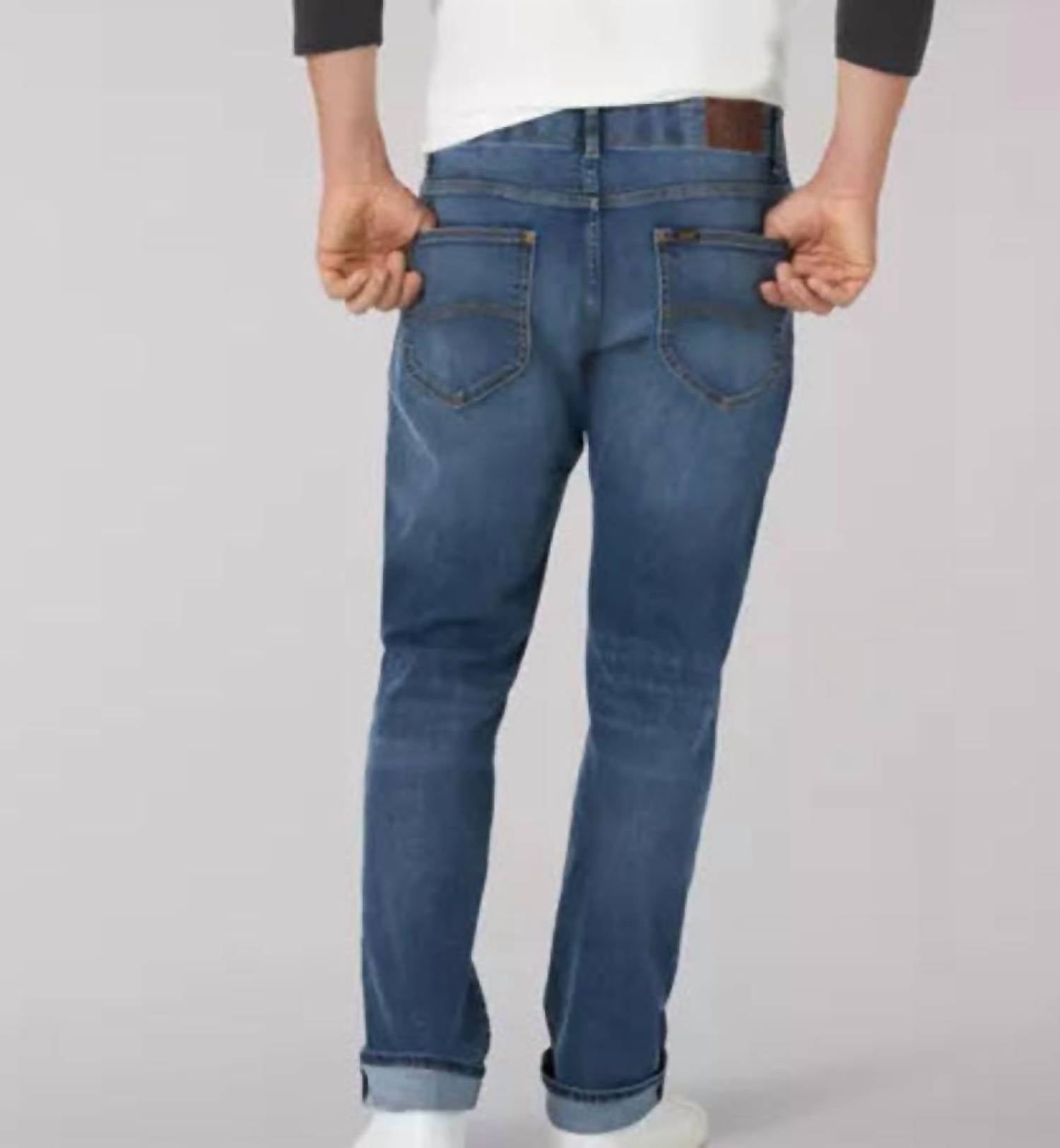 Lee Jeans - Men's Extreme Motion Athletic Loose Wipe Out Taper Jeans