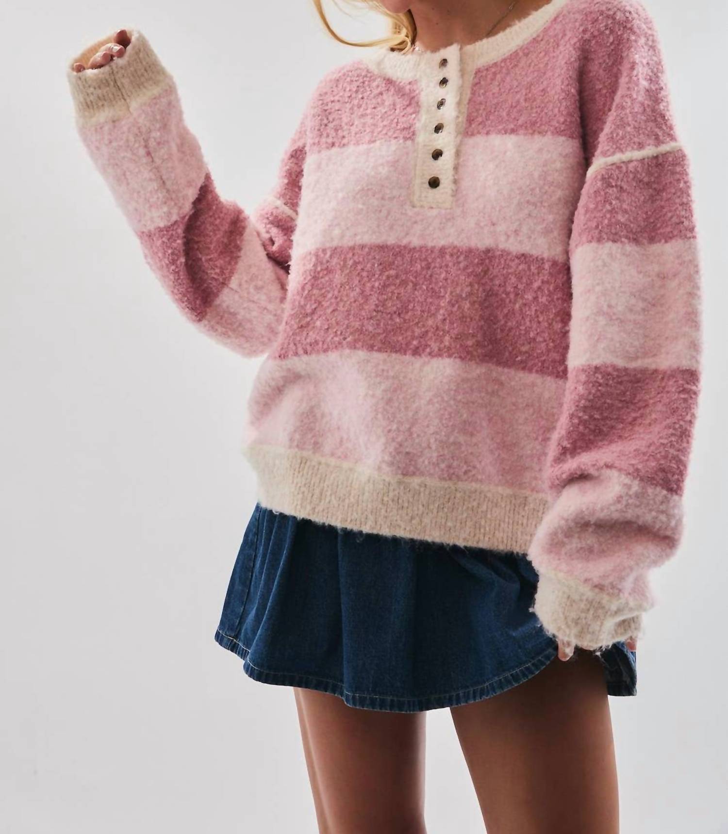 Le Lis - Long Sleeve Knit Henley Sweater Top