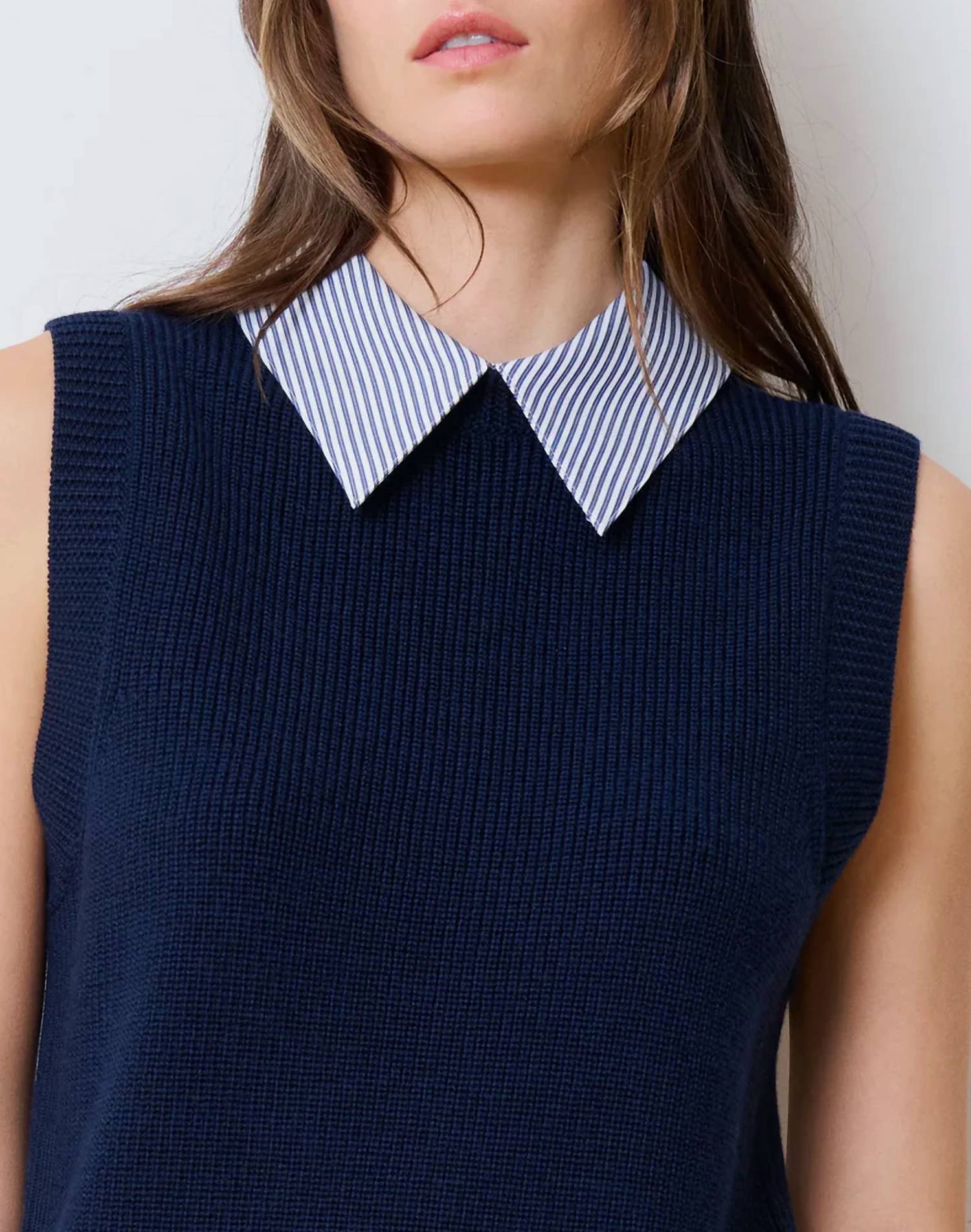 We-Ar4 - Merino Wool School Vest