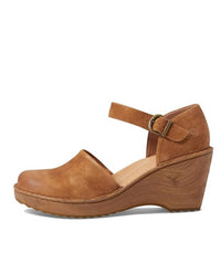Born - Women's Nellie Sandals