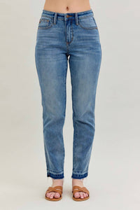 Judy Blue - Rigid Magic Release Hem Boyfriend Jeans