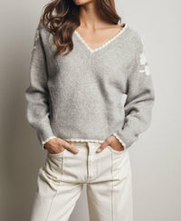 Forte - Floral Applique V-Neck Sweater