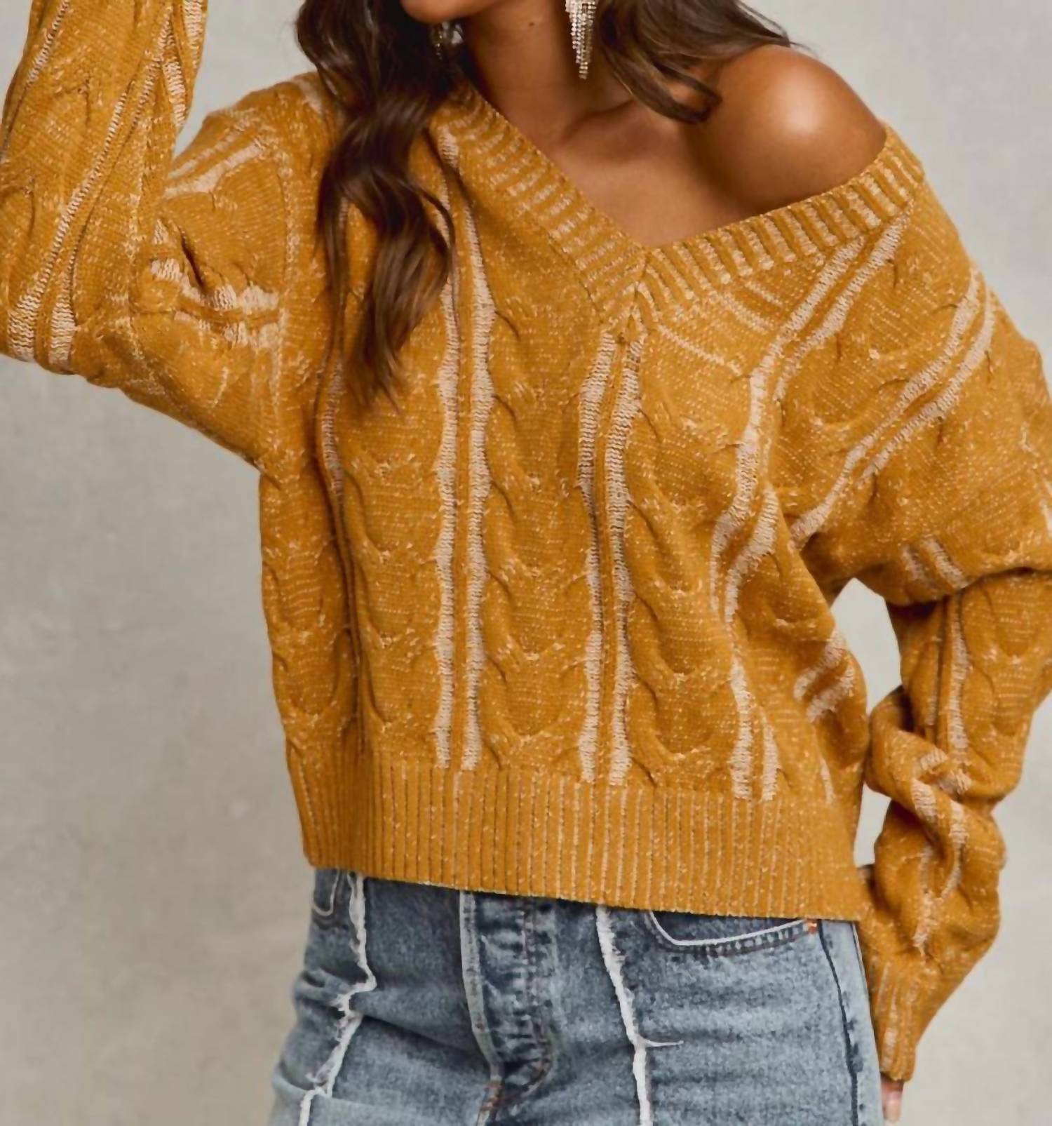 So Me - Two Tone V-Neck Sweater