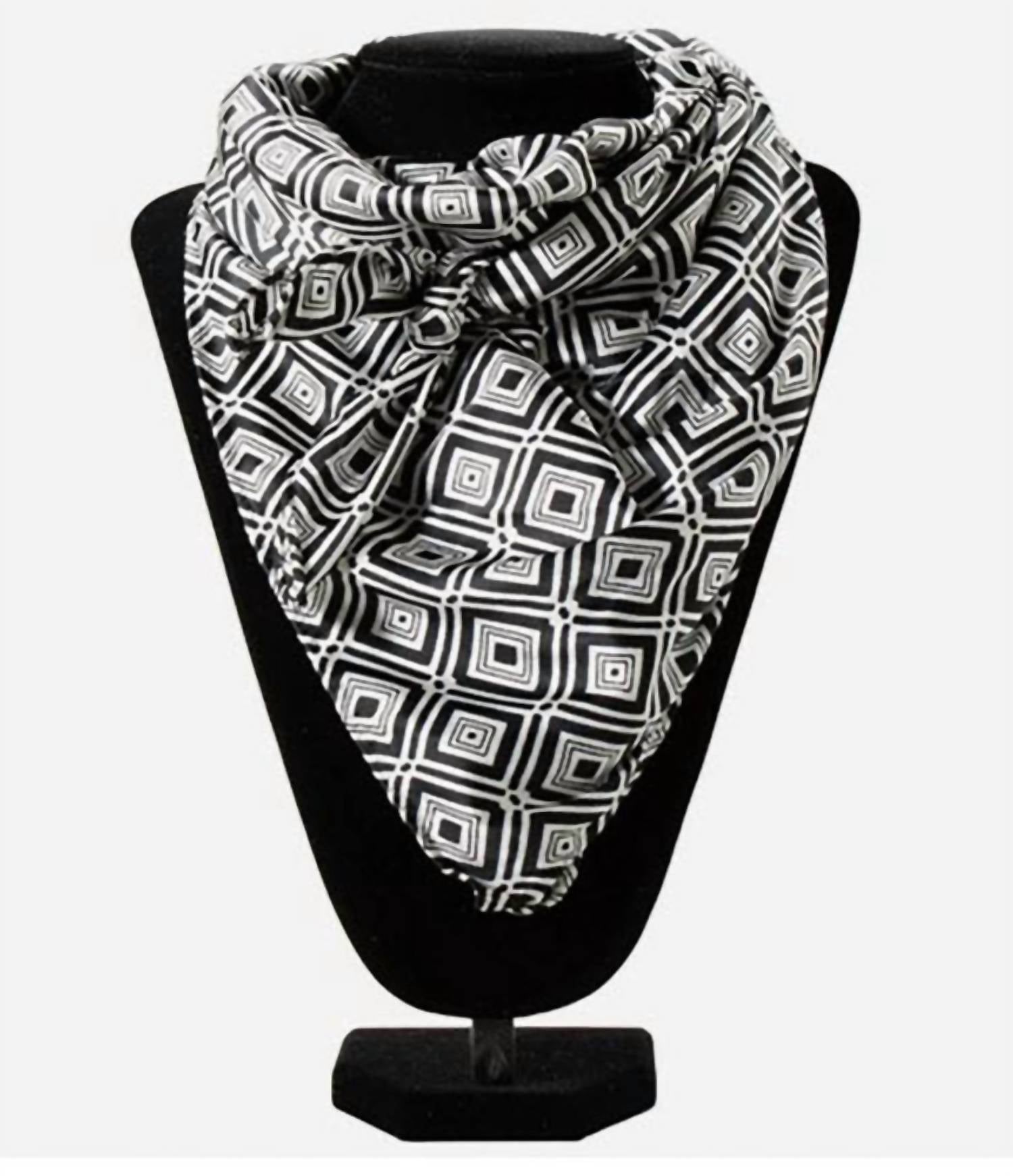 M&F Western - Women's Diamond Patterned Rag