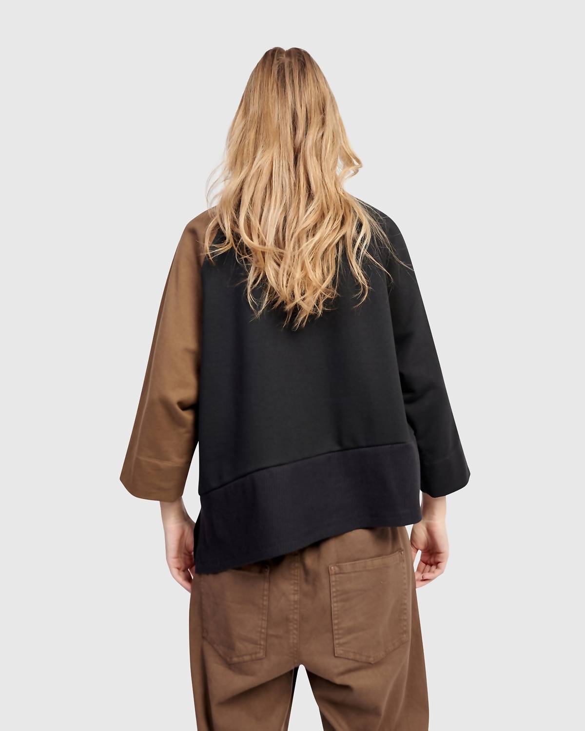 Alembika - Urban Wildling Crewneck Top