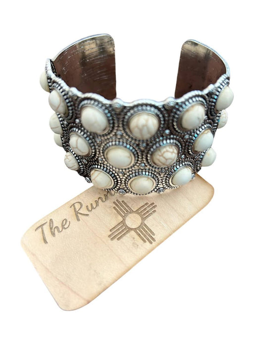 The Runnin' Iron - Beautiful Chunky Cuff Bracelet