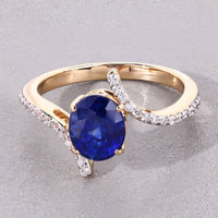Diana M Jewels Women's Oval Natural Sapphire Fashion Ring (2.42 Ct) - Classic Plus in 18k yellow gold - women's jewelry - detail view