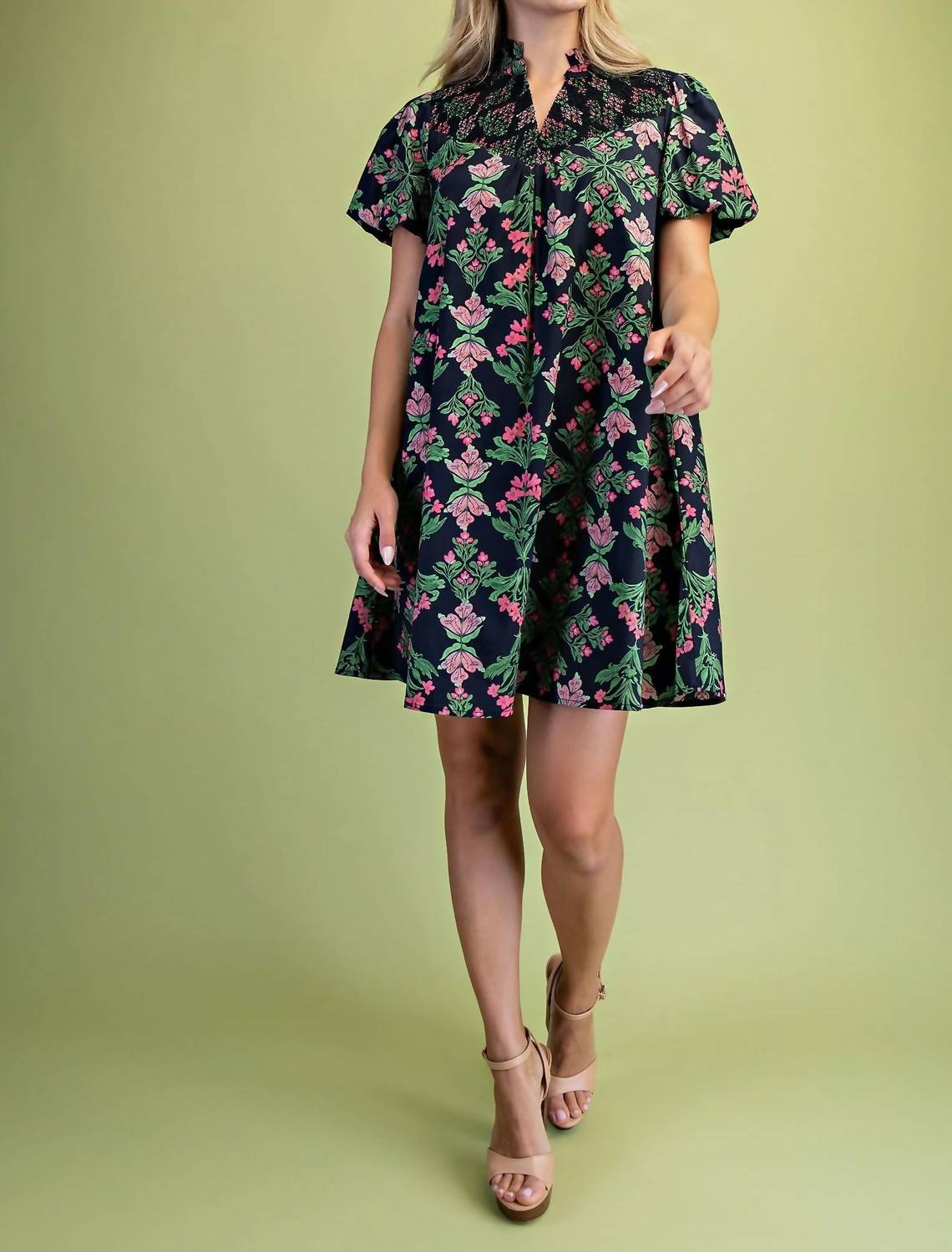 Gigio - Ruffle Collar Mini Dress
