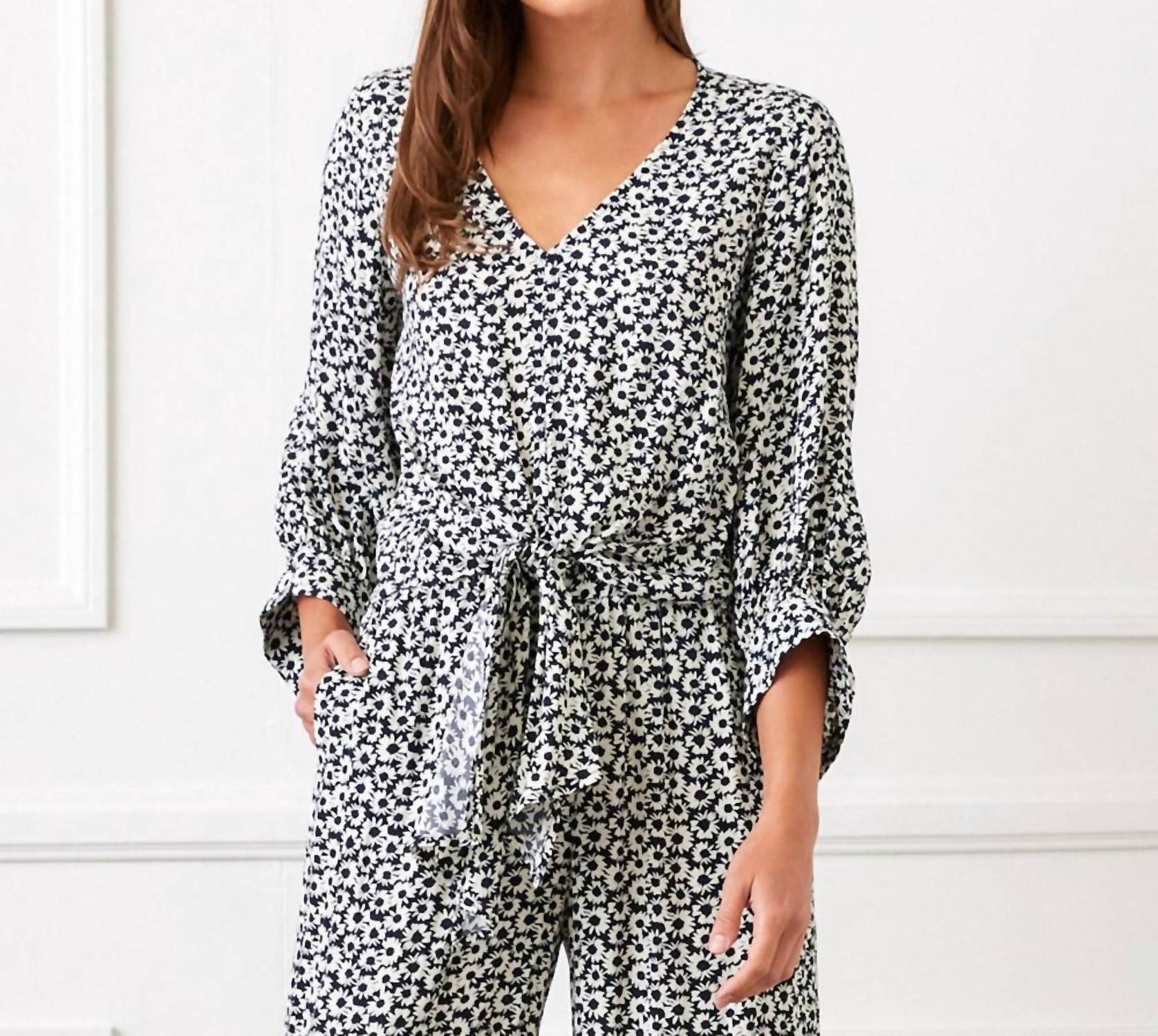 Karen Kane - Blouson Sleeve Tie-Front Top