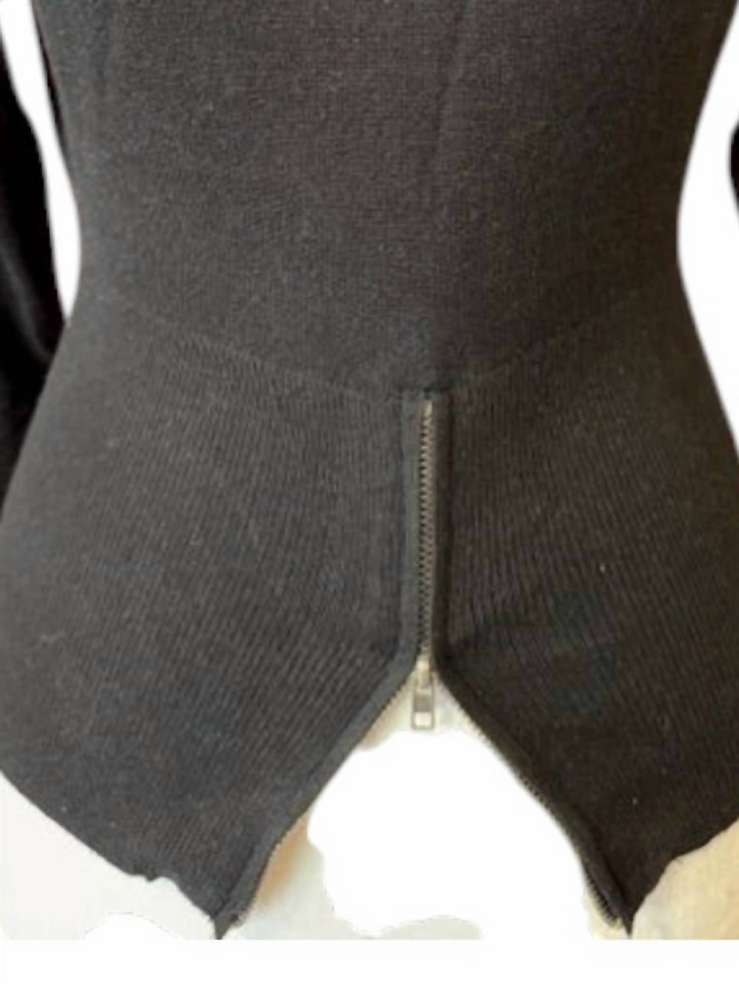 Gilli - Women's Bottom Zip Fitted Sweater