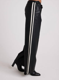 Bella Dahl - Faux leather side stripe pant