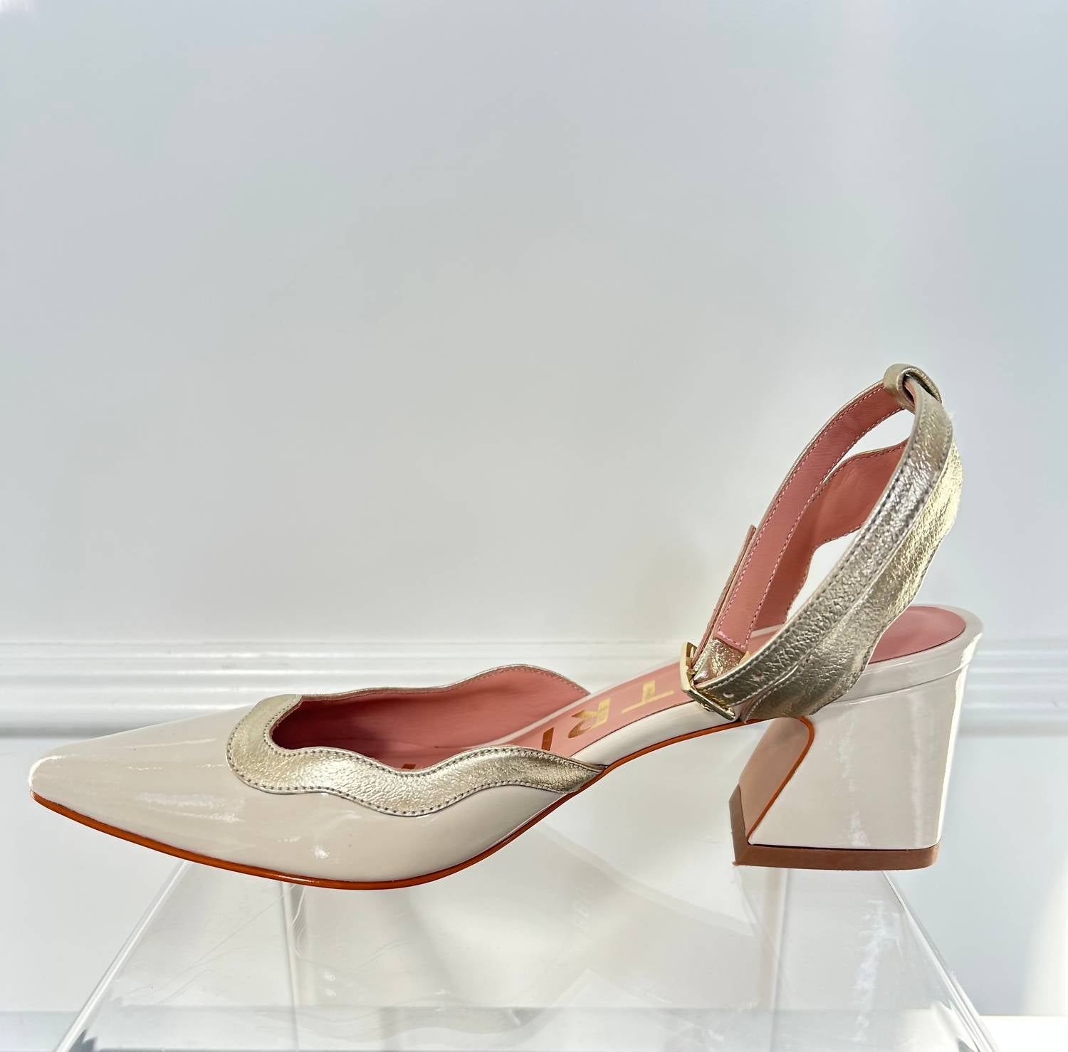 Butrich - Women's Ayla Midi Shoe