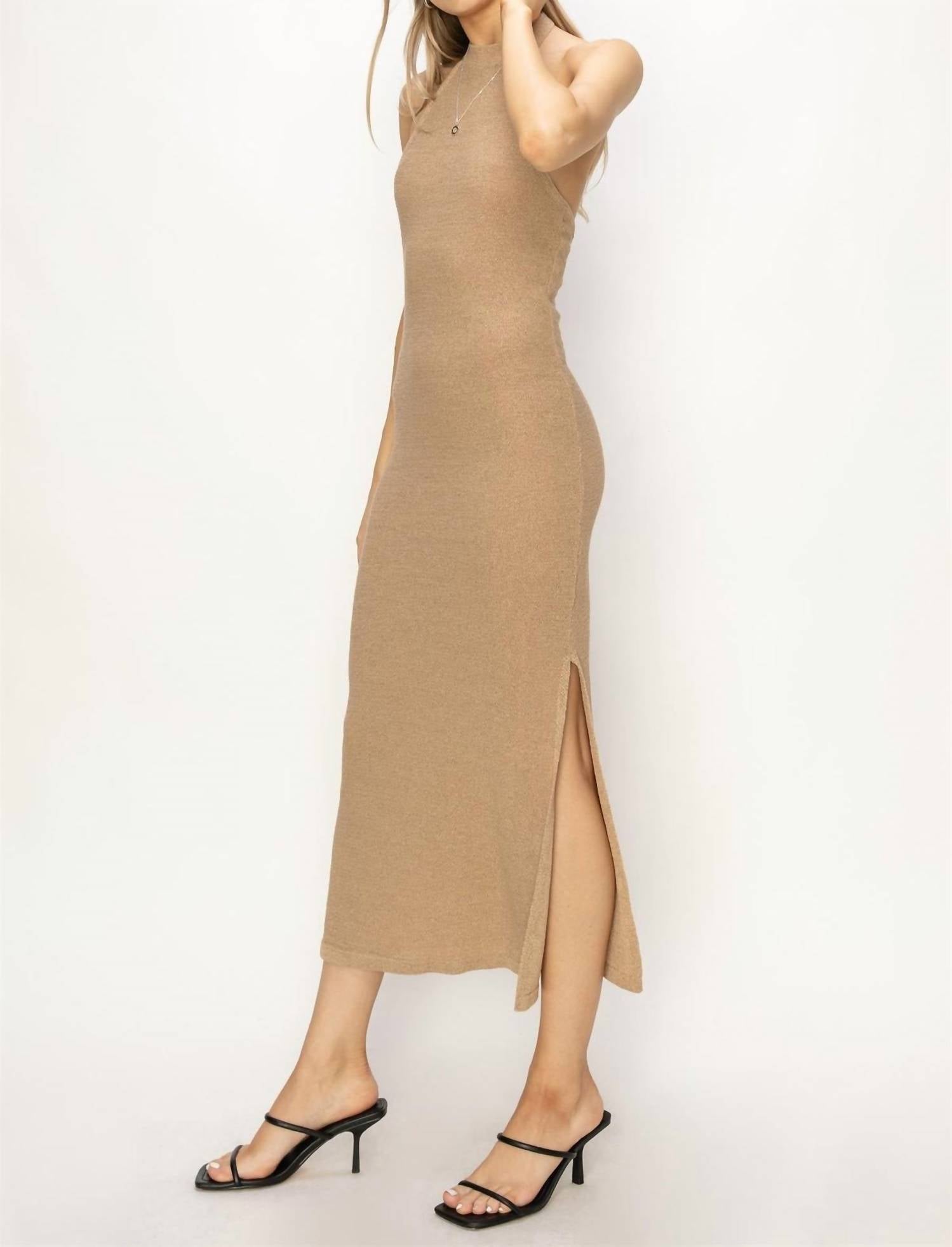 Hyfve - Romantic High Neck Backless Sleeveless Midi Dress