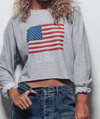 Urban Daizy - Cropped USA Flag Graphic Sweatshirt