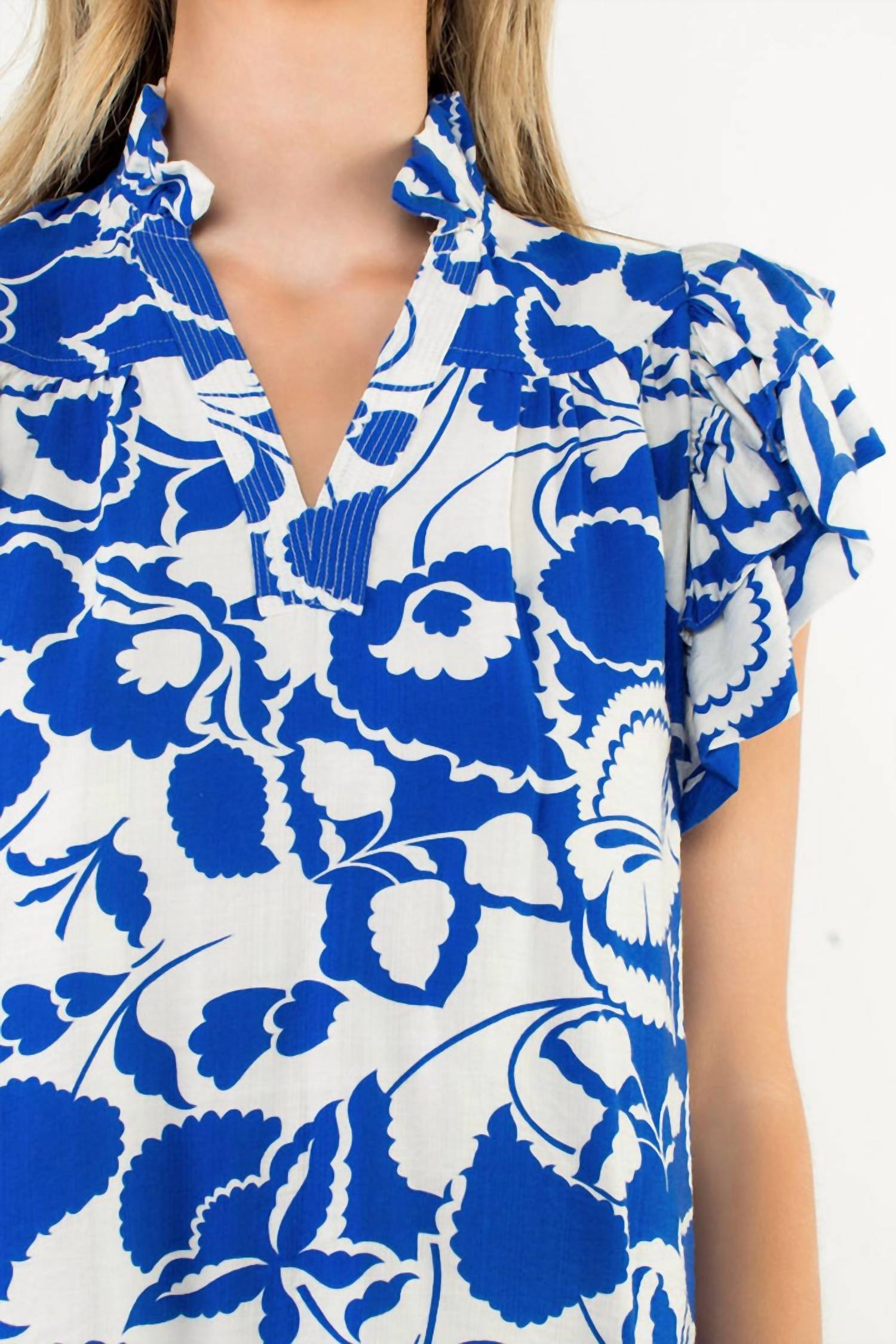 Thml - Flutter Sleeve Print Top