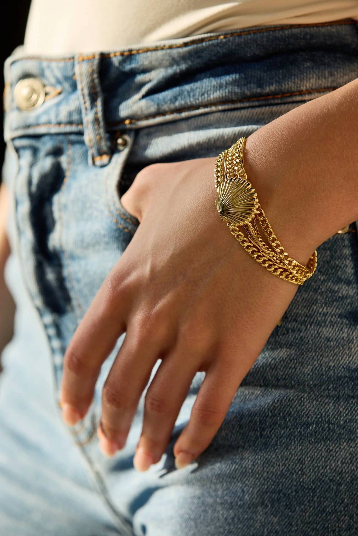 Adriana Pappas - Women's Scallop Shell Bracelet